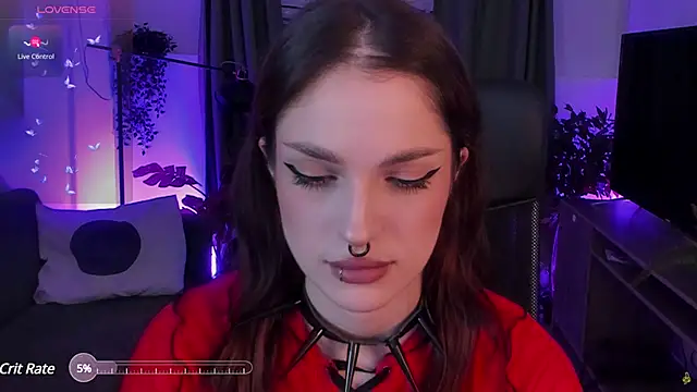 BratzieDarsie online show from December 13, 2024, 12:06 pm