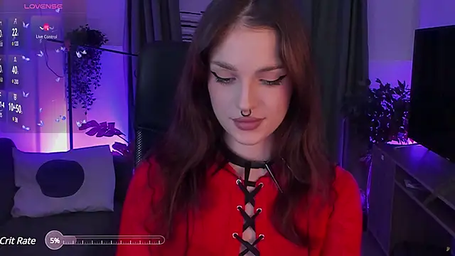 BratzieDarsie online show from December 13, 2024, 3:11 pm