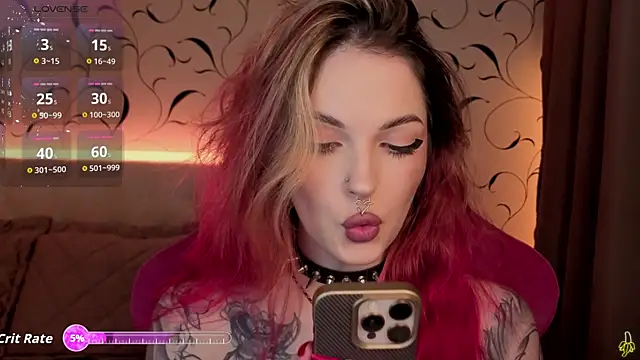 BratzieDarsie online show from December 3, 2025, 10:57 am