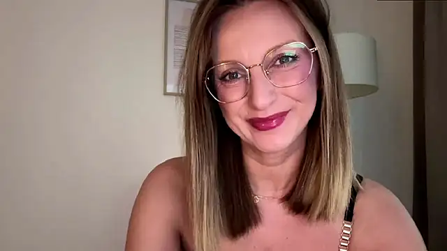 HornyJudith online show from February 4, 2026, 7:03 am