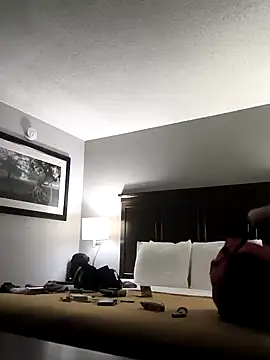 Snapshot of Midwestalpha chatting on February 18, 2025, 12:59 am Midwestalpha online show from February 18, 2025, 12:59 am