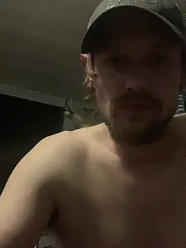 Snapshot of Midwestalpha chatting on February 8, 2026, 7:56 am Midwestalpha online show from February 8, 2026, 7:56 am