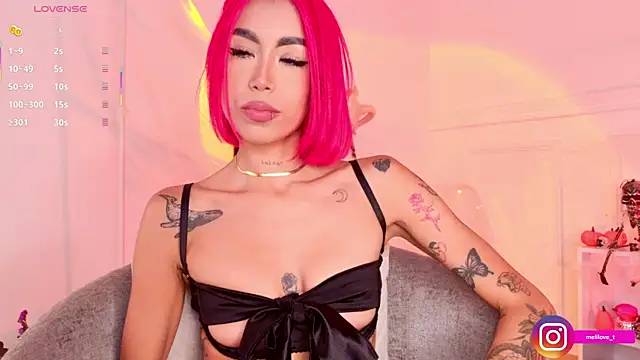 Mely-taylor online show from October 9, 2025, 9:24 pm