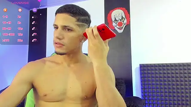 jhonnysnow17 online show from January 30, 2025, 11:55 pm