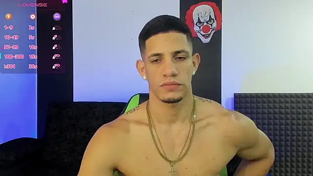 jhonnysnow17 online show from February 17, 2025, 9:03 am