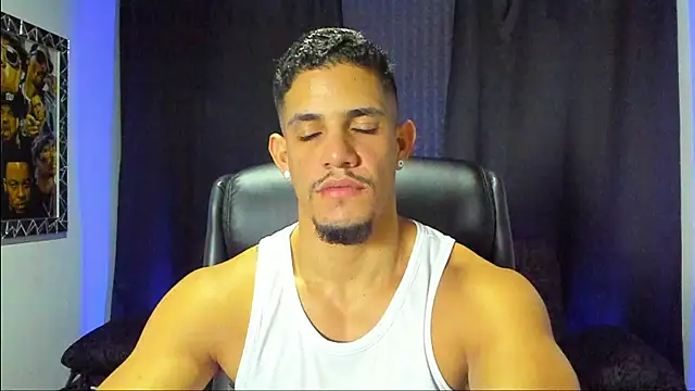 jhonnysnow17 online show from November 27, 2025, 11:07 pm