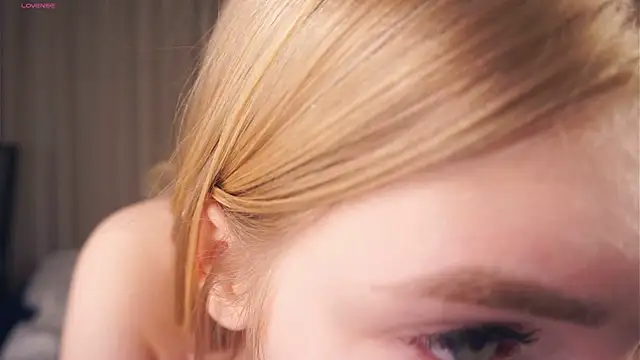 EllenReeves online show from March 9, 2025, 3:38 pm