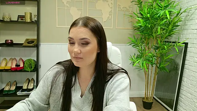 SelineSole online show from March 20, 2025, 4:53 pm