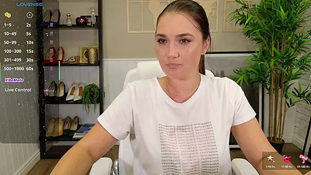 SelineSole online show from September 16, 2025, 3:46 pm