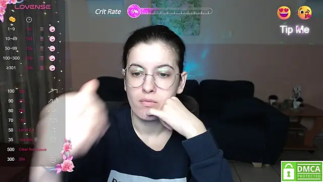 Aminabeatris online show from February 22, 2025, 6:28 am