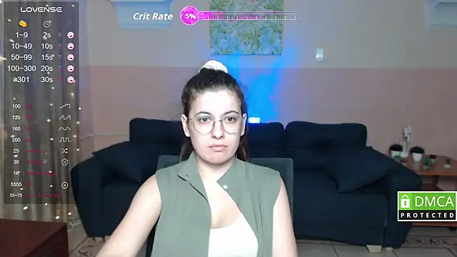 Aminabeatris online show from October 3, 2025, 11:29 am