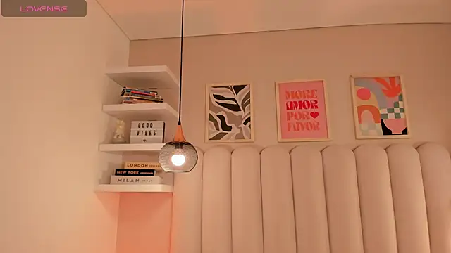 cute  cherry  online show from November 7, 2025, 8:31 pm