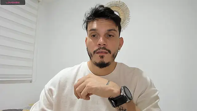 alejandro stark online show from December 16, 2024, 1:21 am