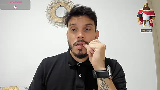 alejandro stark online show from December 26, 2024, 2:05 pm