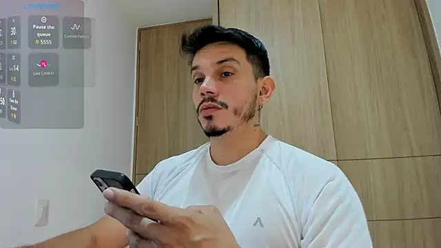 alejandro stark online show from November 14, 2025, 9:30 am