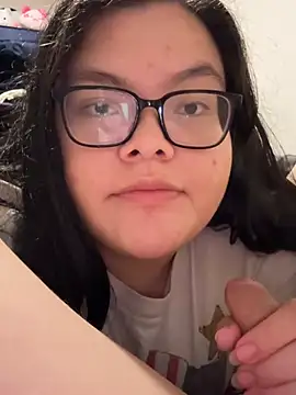 LiverandBrat77 online show from March 6, 2026, 3:14 am