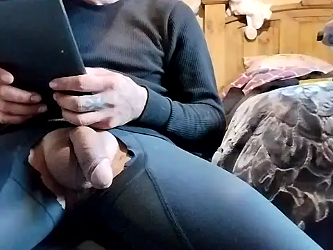 Texasmade187 online show from February 19, 2025, 10:09 pm