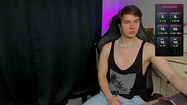 Vincent Strong online show from October 18, 2025, 7:53 am