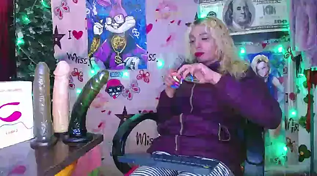 flaquita corall online show from February 27, 2025, 5:02 am