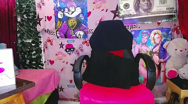 flaquita corall online show from March 9, 2025, 4:33 pm