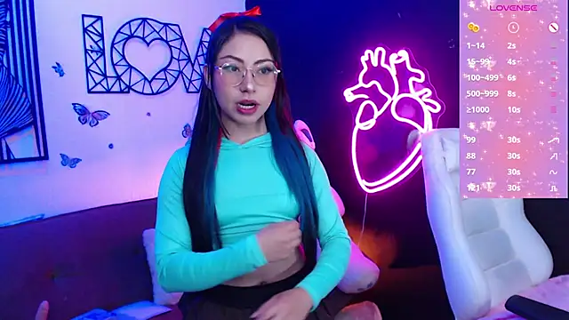 demyanderson  online show from December 17, 2024, 9:16 pm