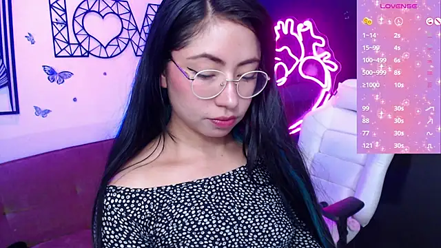 demyanderson  online show from January 23, 2025, 12:35 am