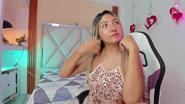 Happy tits online show from February 7, 2025, 6:56 pm