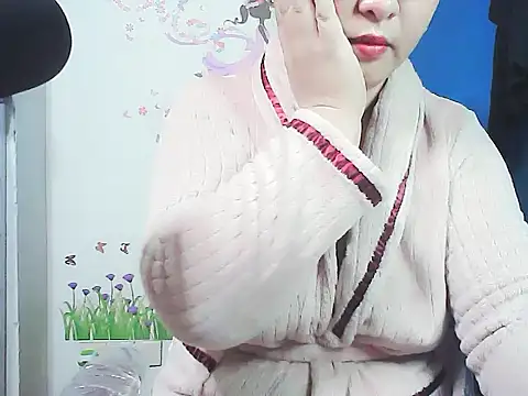 Snapshot of xiaorou-z chatting on January 8, 2026, 4:20 pm xiaorou-z online show from January 8, 2026, 4:20 pm