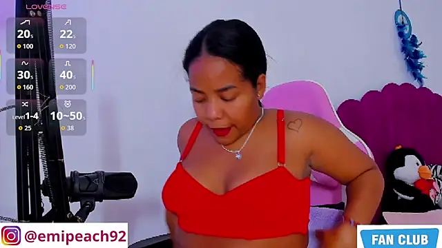 samanthaabloom online show from April 21, 2026, 2:37 am