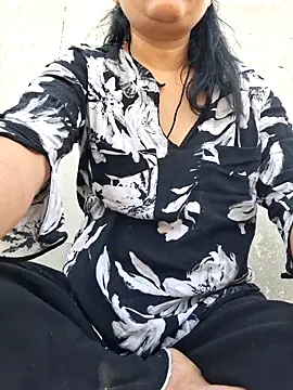 Snapshot of Doll_Nepali chatting on June 23, 2026, 2:31 am Doll Nepali online show from June 23, 2026, 2:31 am