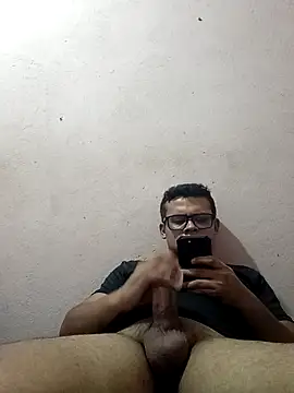 Novin18RJ online show from February 16, 2025, 6:10 pm