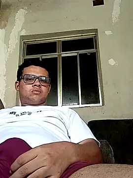 Novin18RJ online show from February 20, 2025, 2:13 pm