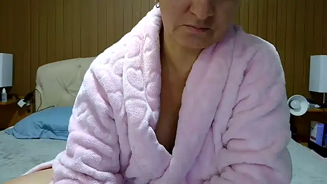 Kellynha Sweet online show from October 30, 2025, 12:23 am