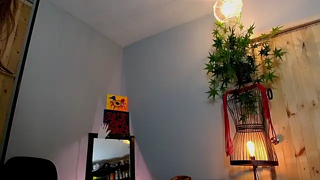 VickyJackson  online show from December 10, 2024, 3:01 pm