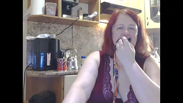 Snapshot of NikolRedMilf chatting on June 5, 2026, 10:15 pm NikolRedMilf online show from June 5, 2026, 10:15 pm