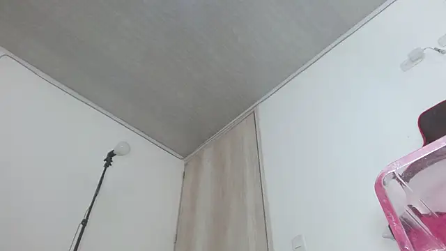 sammyEvans   online show from March 16, 2025, 8:11 pm