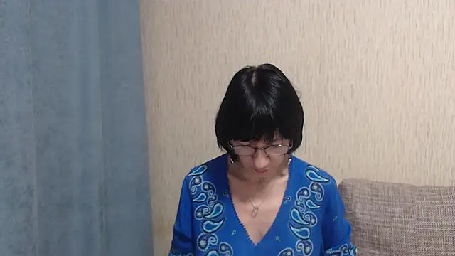 Erica95Bloom online show from February 13, 2025, 5:11 pm