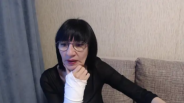 Erica95Bloom online show from February 23, 2025, 2:35 pm