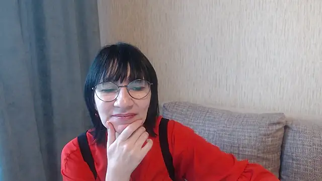 Erica95Bloom online show from March 7, 2025, 2:12 pm