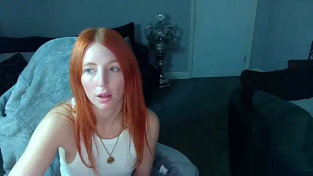 Red firesquirt online show from January 1, 2025, 9:09 pm