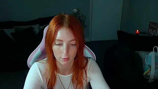 Red firesquirt online show from January 2, 2025, 9:39 pm