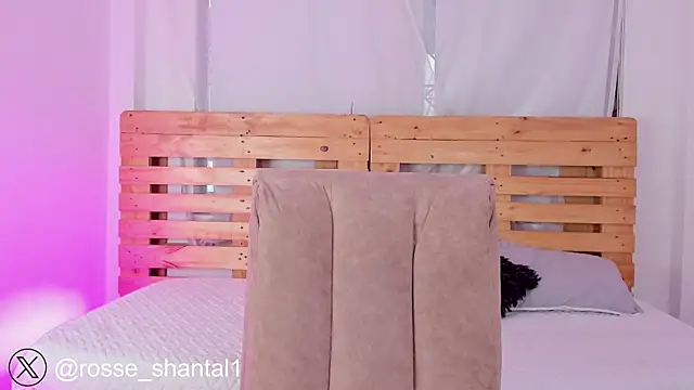 shantal rosse1 online show from September 24, 2025, 12:08 pm