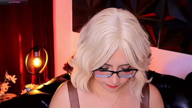 Misselektra   online show from December 29, 2024, 3:44 am