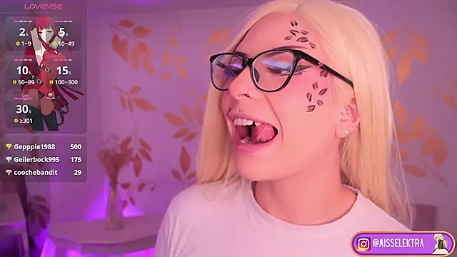 Misselektra   online show from April 17, 2026, 5:10 am