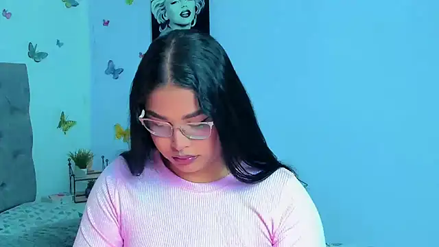 mabellfox online show from January 25, 2025, 4:03 pm