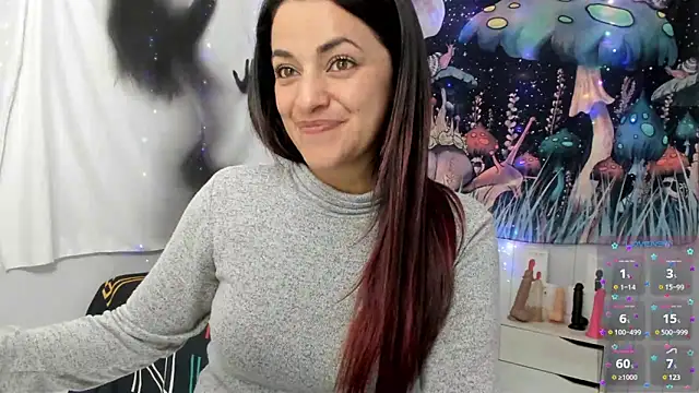 LovelyAzucena online show from February 18, 2025, 9:09 pm