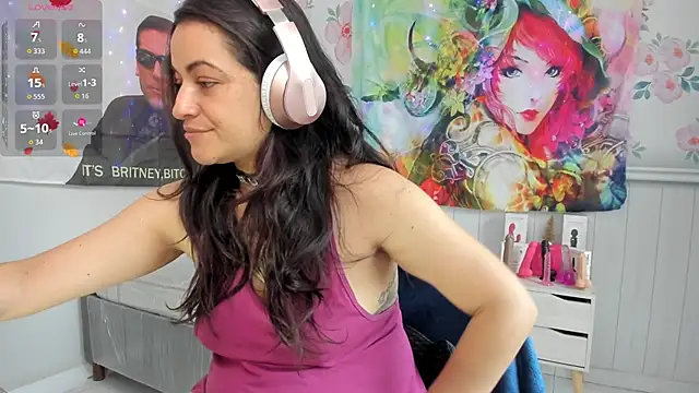 LovelyAzucena online show from November 3, 2025, 3:02 pm