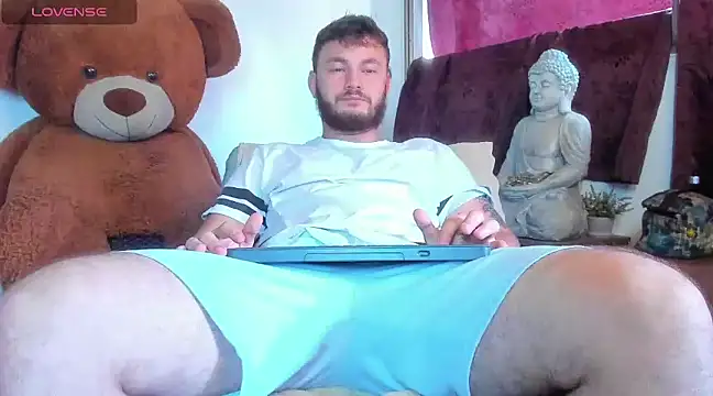 Snapshot of JacoLive chatting on January 21, 2025, 8:11 pm JacoLive online show from January 21, 2025, 8:11 pm