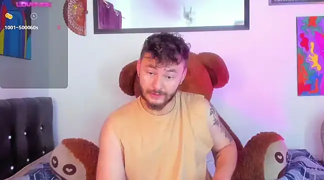 Snapshot of JacoLive chatting on March 22, 2025, 9:21 pm JacoLive online show from March 22, 2025, 9:21 pm