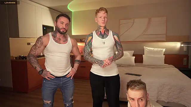 Snapshot of enjoy_me chatting on October 23, 2025, 3:33 pm enjoy me online show from October 23, 2025, 3:33 pm